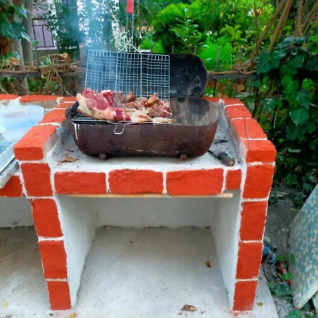 Mimoza Appartament Апартаменты