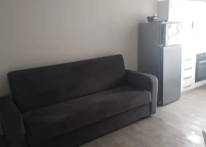 Mimoza Appartament Apartman *