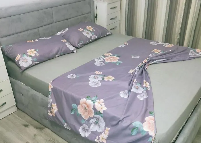 Mimoza Appartament Golem