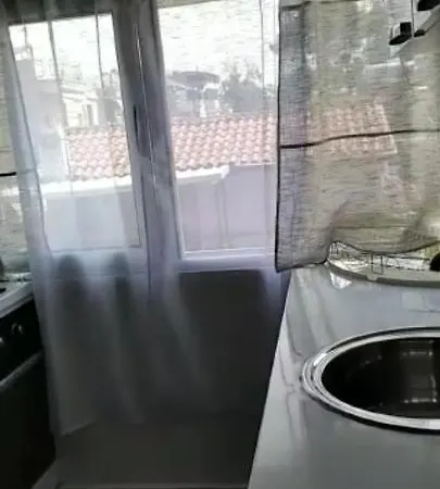 Mimoza Appartament Apartmán Golem (Tirana)