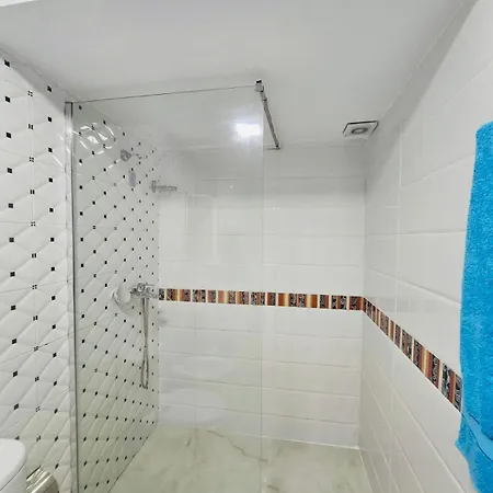 Mimoza Appartament Apartamento *