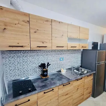 Apartamento Mimoza Appartament *